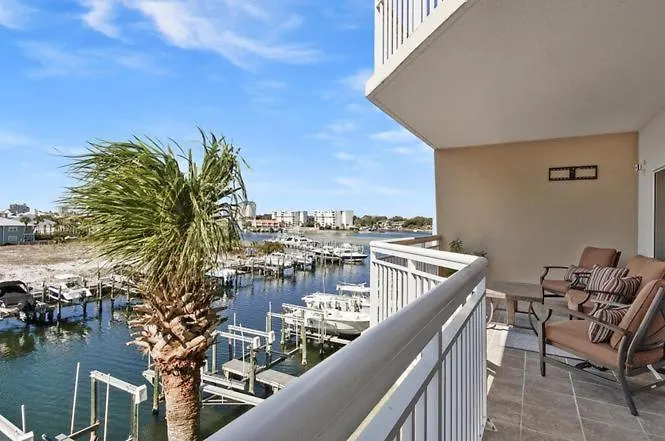 Harbor Landing 102B - Beautiful Harbor Views Villa Destin