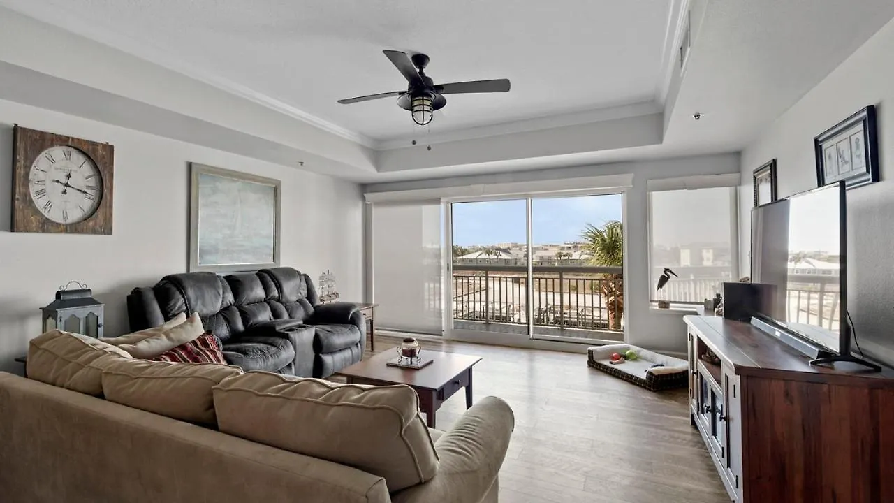 Harbor Landing 102B - Beautiful Harbor Views Villa Destin United States