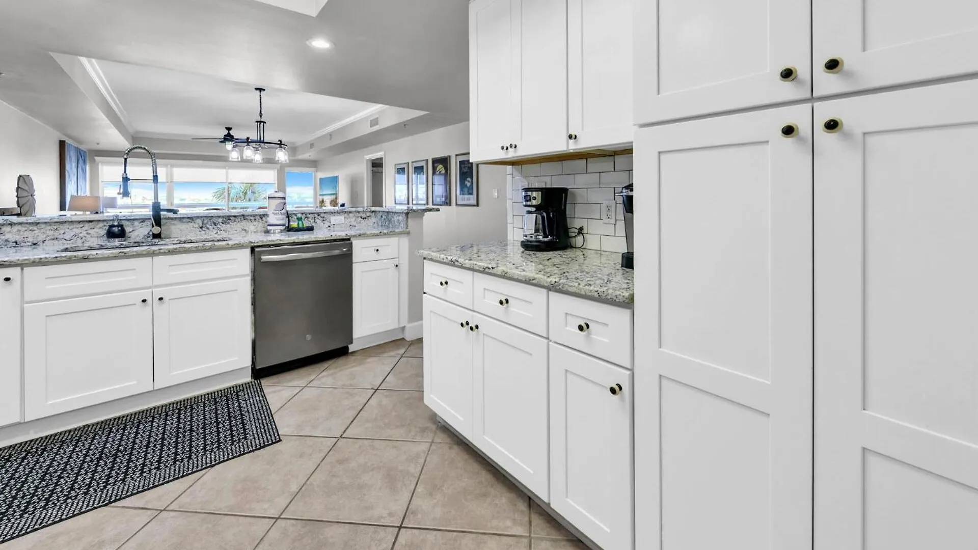 Harbor Landing 102B - Beautiful Harbor Views Villa Destin