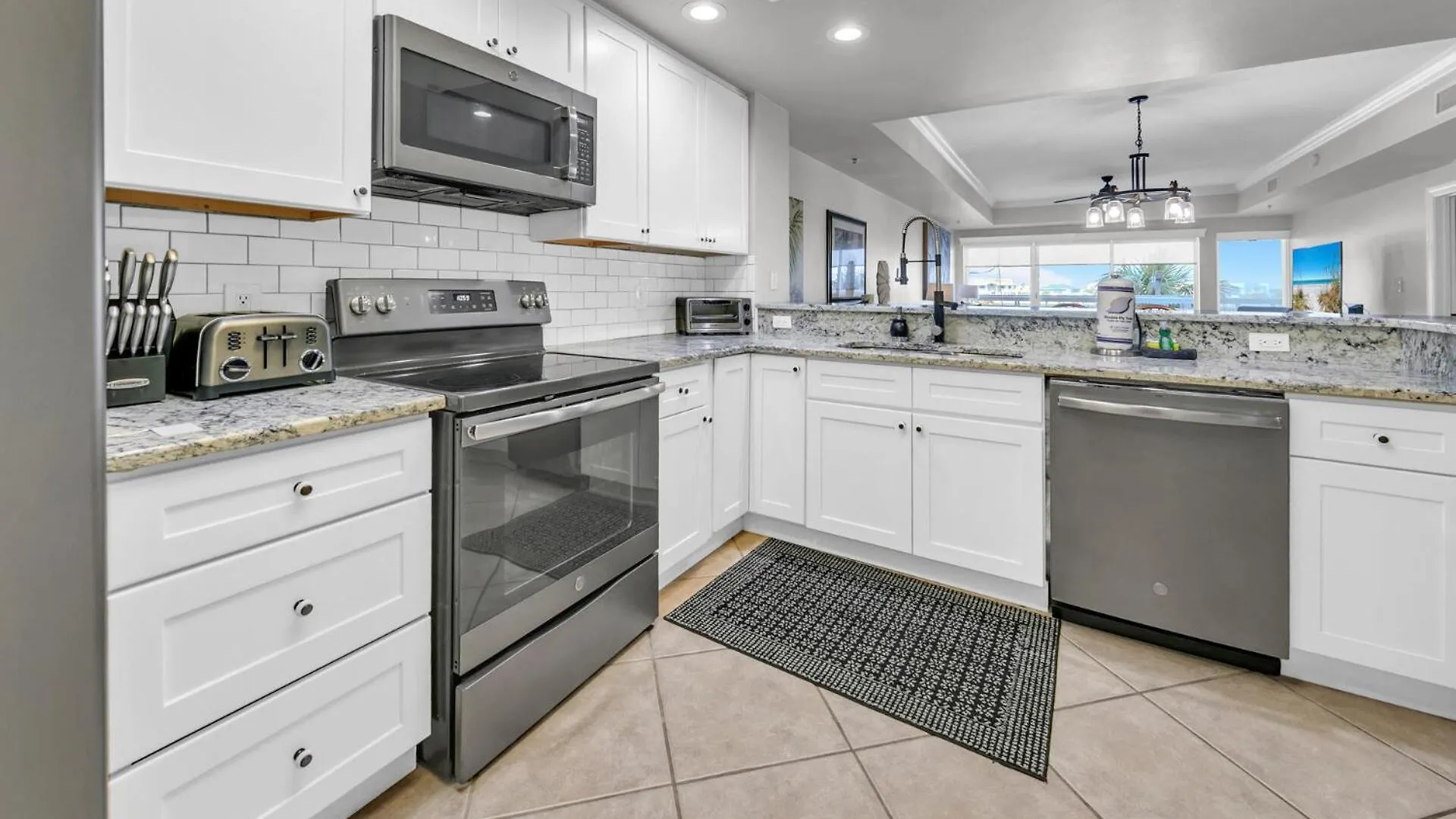 Harbor Landing 102B - Beautiful Harbor Views Villa Destin Holiday home
