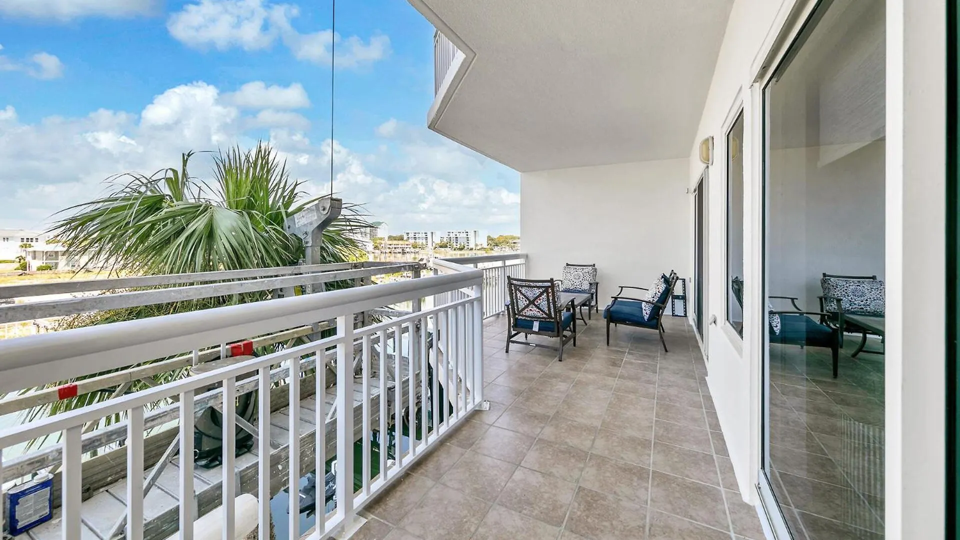 Harbor Landing 102B - Beautiful Harbor Views Villa Destin Holiday home