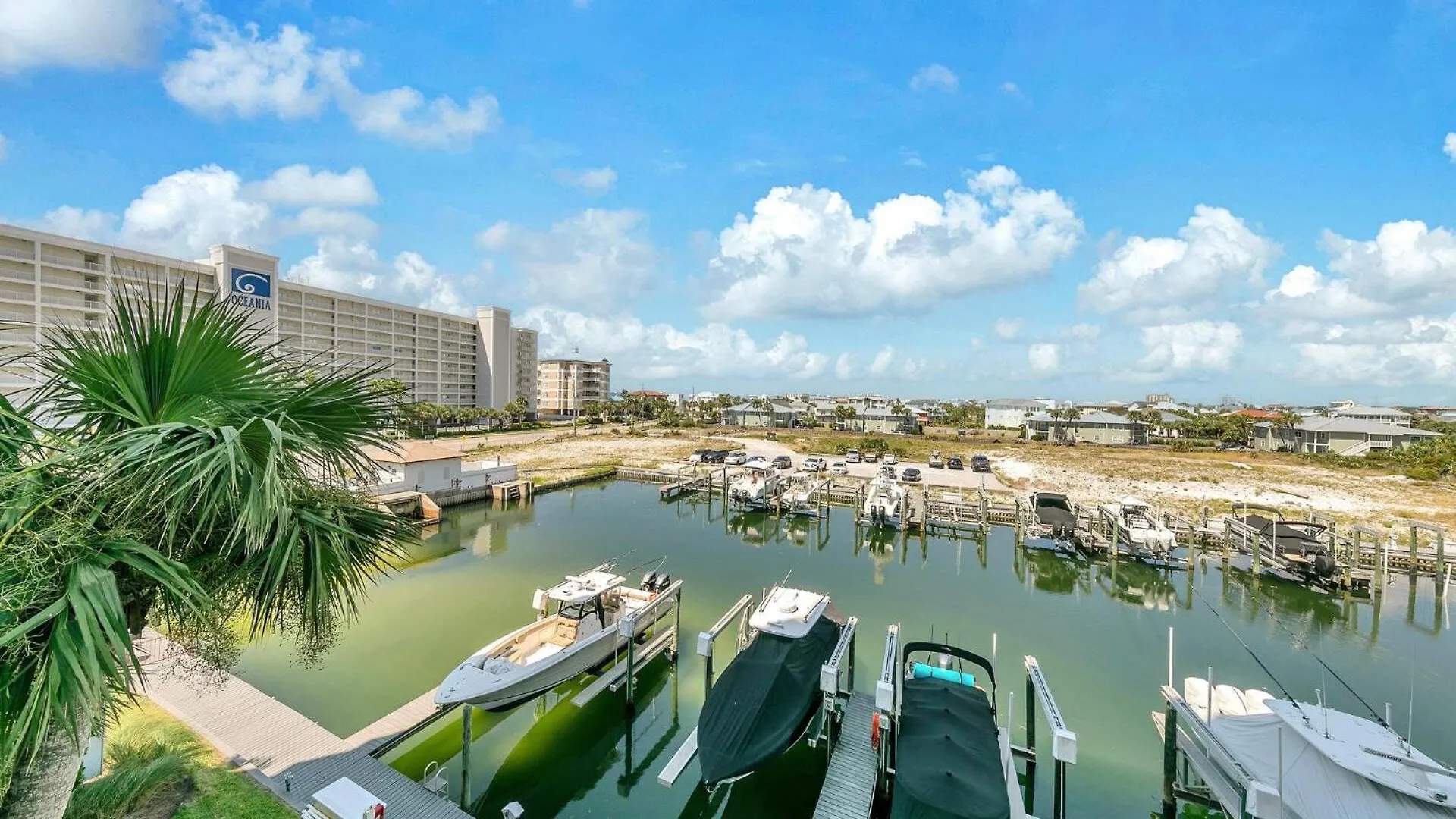 Harbor Landing 102B - Beautiful Harbor Views Villa Destin Holiday home